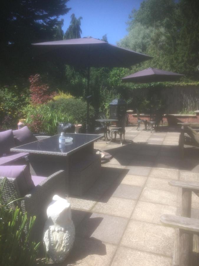 The Oak Rooms Coltishall Exterior photo